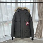 【カナダグース】寒い冬に最適☆女性と男性☆人気 Expedition Parka☆ダウンジャケット 全7色 - 画像 (35)