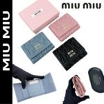 【ミュウミュウ】上品なデザイン♪おしゃれ】3つ折り財布3色