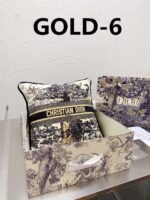 【ディオール】新作★ロゴ/刺繍★スモールクッション♪選べる10色展開 - 画像 (7)