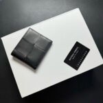 【ボッテガヴェネタ】人気★カセット 二つ折り財布  黒 - 画像 (2)