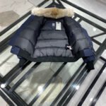 【カナダグース】女性と男性★ショート丈可愛い★Chilliwack Bomberチリワック6色 - 画像 (16)