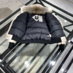 【カナダグース】女性と男性★ショート丈可愛い★Chilliwack Bomberチリワック6色 - 画像 (26)