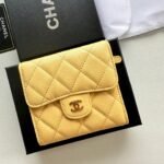 【シャネル】大人気コンパクト ♪マトラッセ♪三つ折り財布 キャビアスキン5色 - 画像 (17)