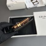 【セリーヌ】女性 人気 トリオンフ コンパクト ウォレット - 画像 (4)