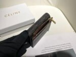 【セリーヌ】大人気 三折財布どんなシーンでも大活躍 実用性抜群の一品！ - 画像 (10)