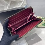 【ディオール】25SS新作 モダンで洗練されたスタイルが魅力の逸品 - 画像 (5)