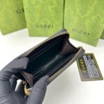 【グッチ】 ミニマリストに最適！シンプルで上品な短財布 - 画像 (5)