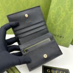 【グッチ】 個性的なデザイン 短財布 春夏限定コレクション - 画像 (4)