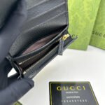 【グッチ】 個性的なデザイン 短財布 春夏限定コレクション - 画像 (8)