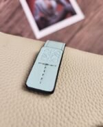 【ロエベ】コンパクトウォレット 6色 春の華やかさを演出 - 画像 (5)