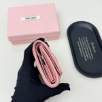 【ミュウミュウ】上品なデザイン♪おしゃれ】3つ折り財布3色 - 画像 (17)