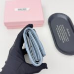 【ミュウミュウ】上品なデザイン♪おしゃれ】3つ折り財布3色 - 画像 (11)