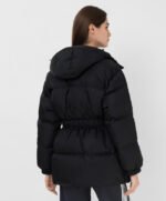 【プラダ】入手困難*ナイロン フード付ダウンジャケット レディース - 画像 (5)