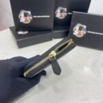 【プラダ】女性に人気のミニコインパース エレガントな印象 今だけ特価 - 画像 (3)