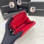 【プラダ】女性に人気のミニコインパース エレガントな印象 今だけ特価 - 画像 (14)