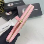【プラダ】三角ロゴが光る 定番ジッパー長財布 上品な定番モデル - 画像 (9)