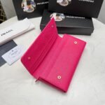 【プラダ】美しさと機能性を兼ね備えたフラップ长財布 今季注目 - 画像 (19)