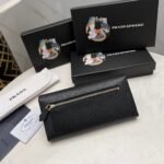 【プラダ】新作長財布 サフィアーノ素材で高級感満点 - 画像 (3)