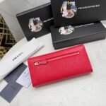 【プラダ】新作長財布 サフィアーノ素材で高級感満点 - 画像 (15)