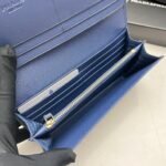 【プラダ】シンプル＆モダン サフィアーノレザーの新定番 今だけ特価 - 画像 (8)