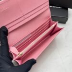 【プラダ】シンプル＆モダン サフィアーノレザーの新定番 今だけ特価 - 画像 (13)