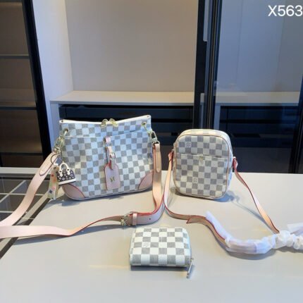 【ルイ・ヴィトン】☆Odeon3点セットショルダーバッグ｜♪スタイリッシュなコーディネートに最適！