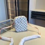 【ルイ・ヴィトン】☆Odeon3点セットショルダーバッグ｜♪スタイリッシュなコーディネートに最適！ - 画像 (3)