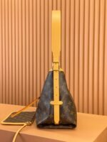 【ルイ・ヴィトン】新作★大人気★♢Carryall PM｜卓越デザインで魅力満点！ - 画像 (5)