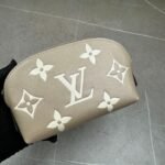 【ルイ・ヴィトン】モノグラムキャンバス 上品な小型コスメポーチ - 画像 (9)
