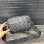 【ルイヴィトン】◆Alpha｜クラシックデザインでどんなコーデにも合う♪今だけ、特別価格で - 画像 (4)