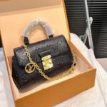 【ルイヴィトン】◆Madeleine｜高品質なのに手が届く価格、日常使いにも最適♪オンライン限定！ - 画像 (2)