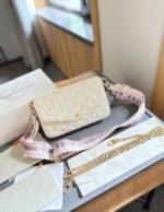 【ルイヴィトン】☆Kirigami 3点セット｜信封型デザイン、スタイリッシュで便利♪今すぐオンラインでチェック！ - 画像 (8)