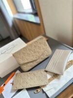 【ルイヴィトン】☆Kirigami 3点セット｜信封型デザイン、スタイリッシュで便利♪今すぐオンラインでチェック！ - 画像 (6)