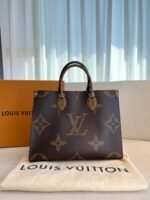 【ルイヴィトン】★お洒落メンズへ★レディース♪オンザゴー MM トートバッグM45321 - 画像 (2)