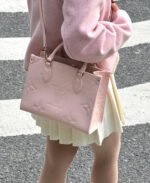 【ルイヴィトン】エレガントで可愛いデザイン★ レア オンザゴー PM - 画像 (10)