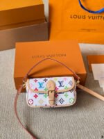 【ルイヴィトン】☆村上隆デザイン｜ダイアンミニアンダーアームバッグ♪残りわずか！ - 画像 (6)