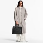 【ルイヴィトン】人気★大容量オンザゴー GM トートバッグ黒M44925 - 画像 (7)