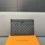 【ルイヴィトン】☆DISCOVERY｜希少ルイヴィトン限定クラッチバッグ - 画像 (5)