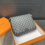 【ルイヴィトン】☆プリントフラップ｜クラシックでどんなスタイルにもぴったり♪即刻手に入れよう！ - 画像 (3)