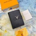 【ルイヴィトン】4色ヴェルティカル　二つ折り財布 今だけ特価 - 画像 (3)