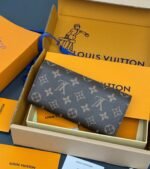 【ルイヴィトン】大人気☆  ポルトフォイユ・エミリー 財布 ギフト8色 - 画像 (3)