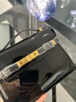 【サンローラン】大人気☆マンハッタン ミニ ショルダーバッグ - 画像 (4)