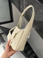 【サンローラン】LE5A7 BABY ソフト グレインレザー - 画像 (7)