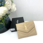 【サンローラン】大人気ロゴ 小銭入れ付き 三つ折り財布4色 - 画像 (11)